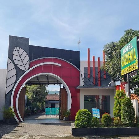 Oyo 90831 Hotel Gardenia Prambanan Solo 外观 照片