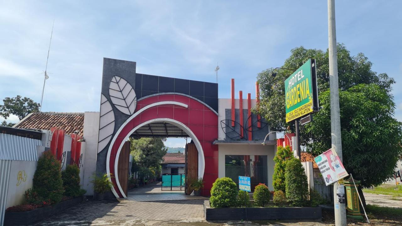 Oyo 90831 Hotel Gardenia Prambanan Solo 外观 照片