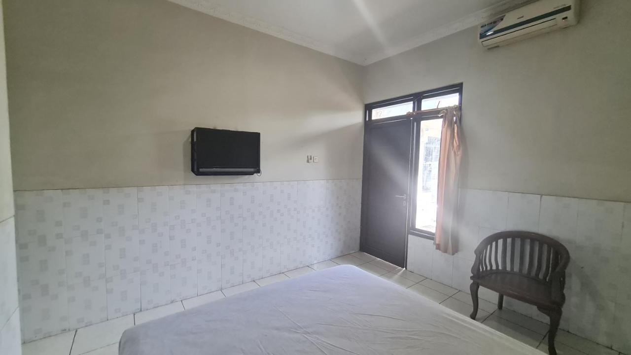 Oyo 90831 Hotel Gardenia Prambanan Solo 外观 照片